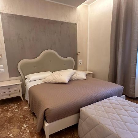 Comforthouse Lavilla Ladispoli Exterior photo